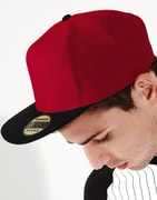 Snapback bedrukken borduren